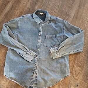 Maurices Light Blue Denim Button Down Shirt